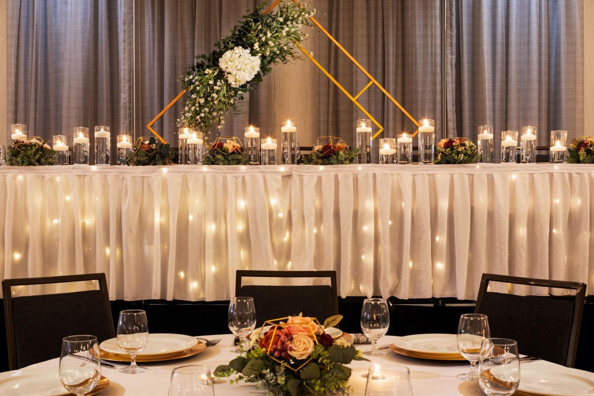 Courtyard Mankato Hotel & Event Center Екстериор снимка