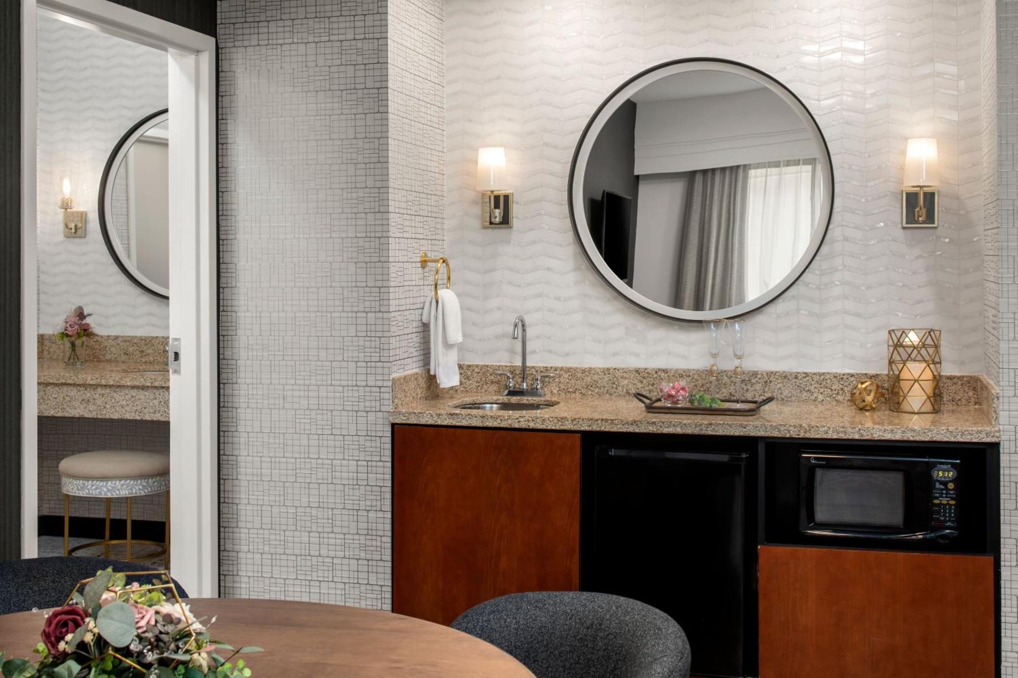Courtyard Mankato Hotel & Event Center Екстериор снимка